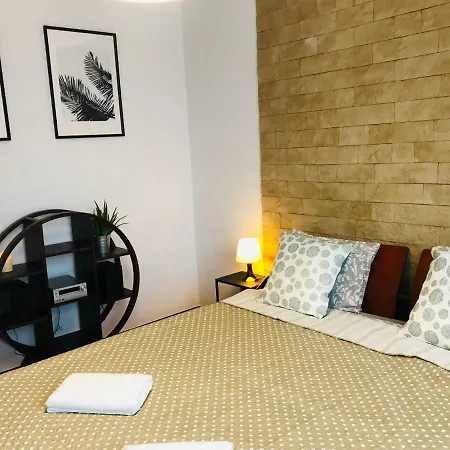 Vinci In The Center Apartament *